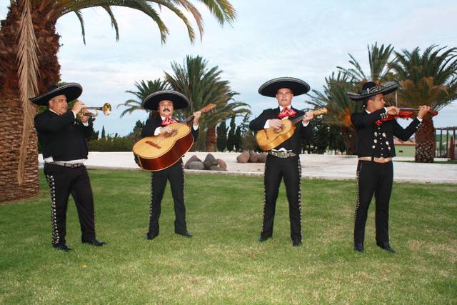 Mariachi Azteca