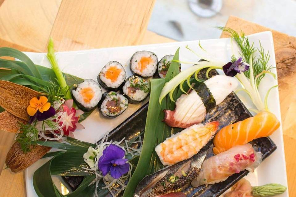 Sushi flowers