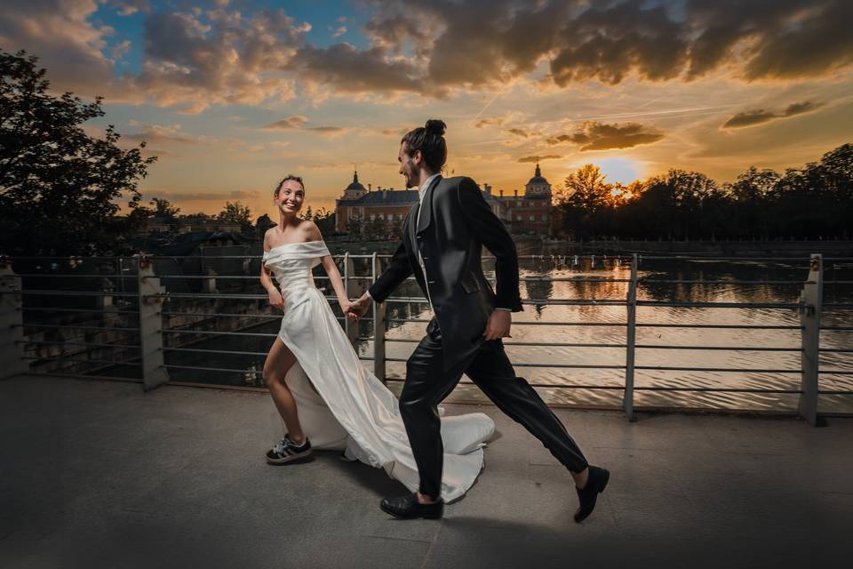 Aranjuez- Luna & Buzzle