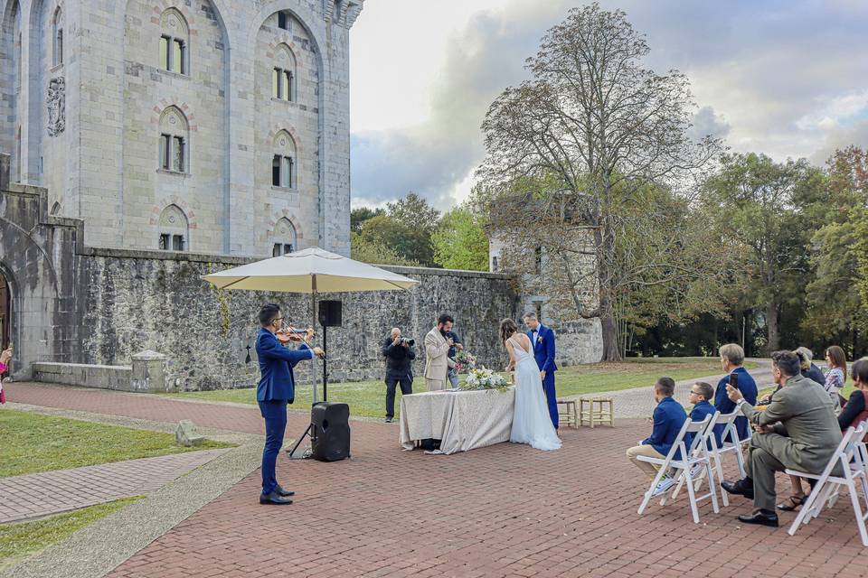 Ceremonia en Castillo Arteaga