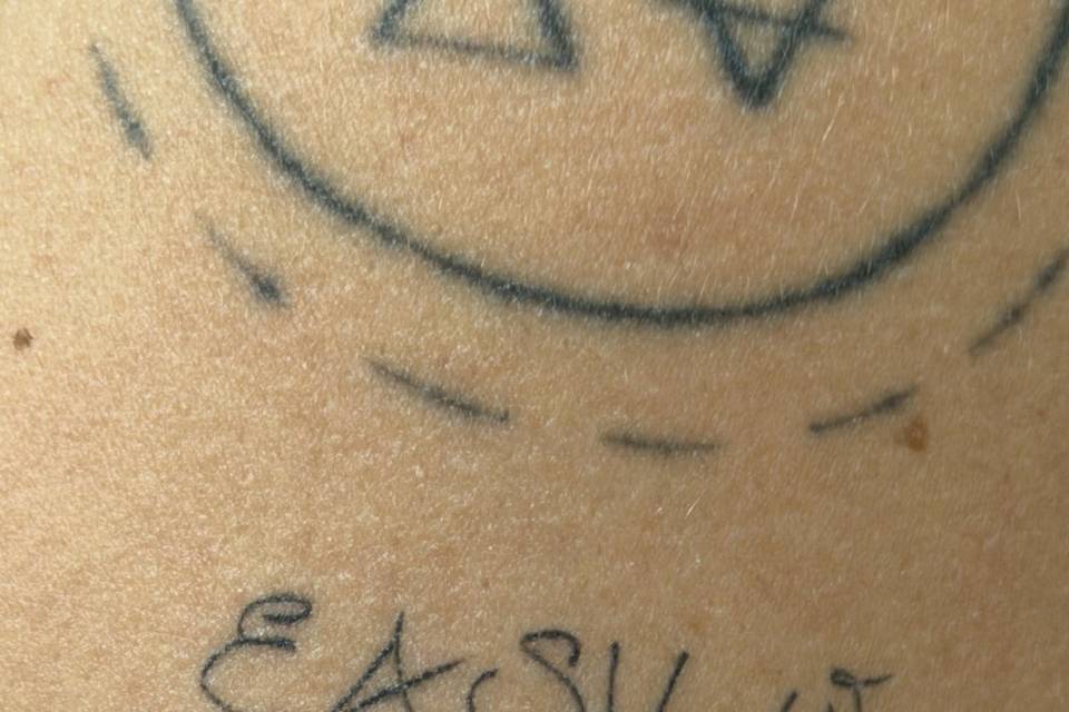 Tatuaje Palabra curada