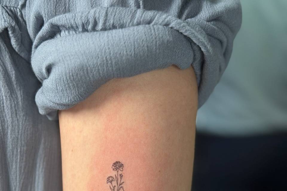 Tatuaje minimalista