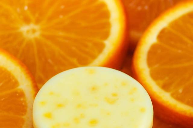 Jabón artesanal de naranja