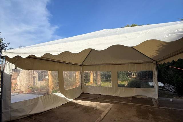 Carpa 6x6 con cortina lateral