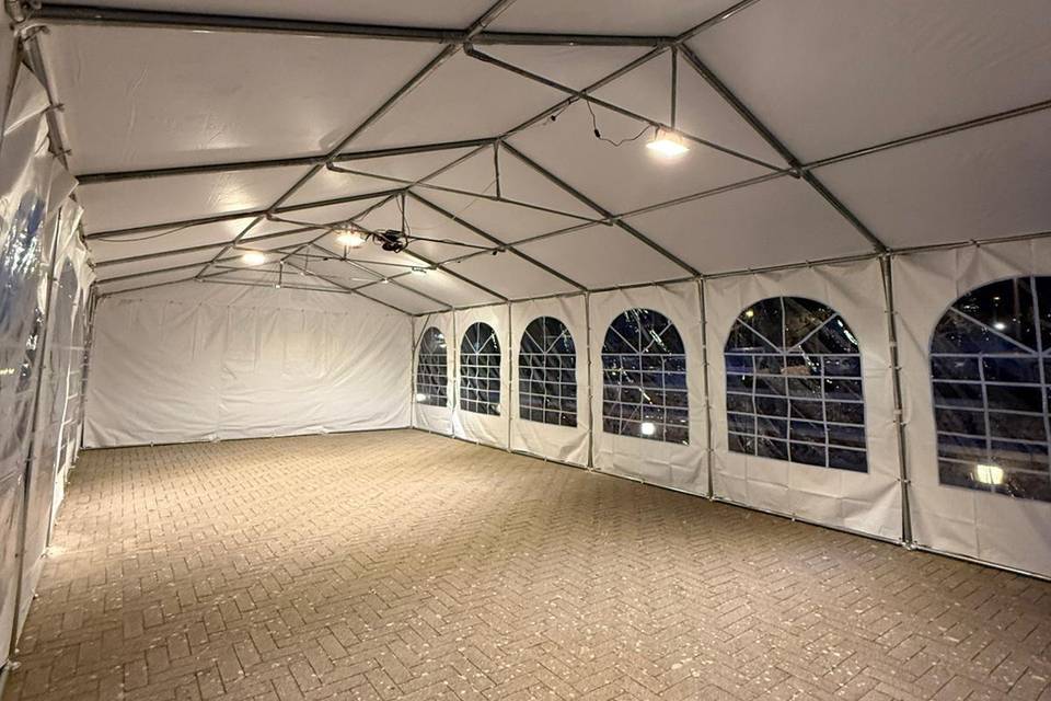 6x12 interior