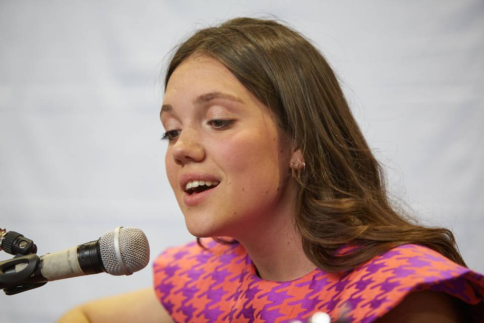 Alba Machín soprano