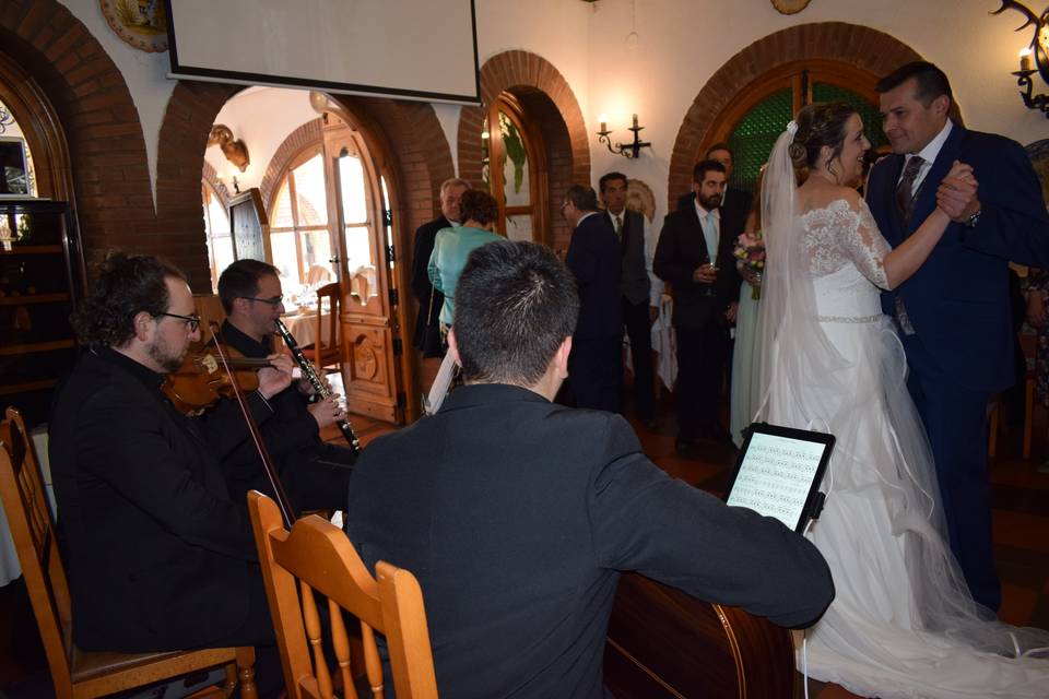 Baile de los novios