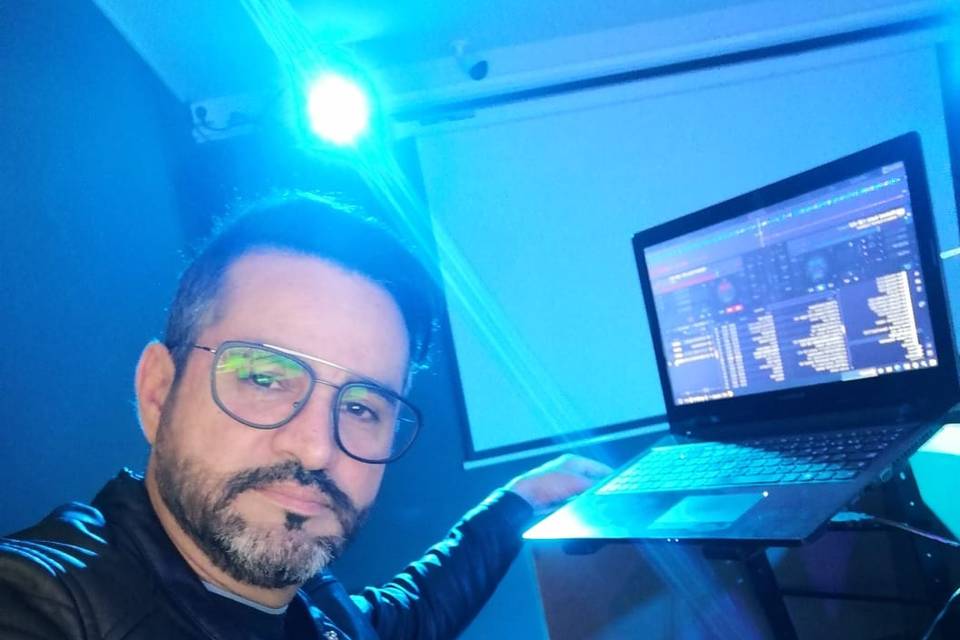 DJ Venezolano