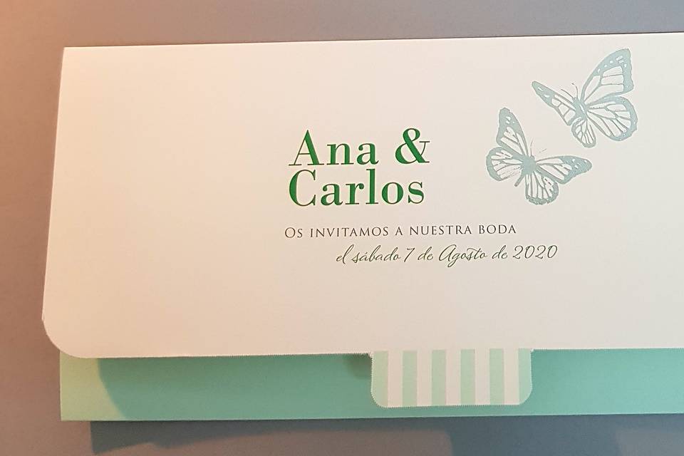 Interior invitación corazón