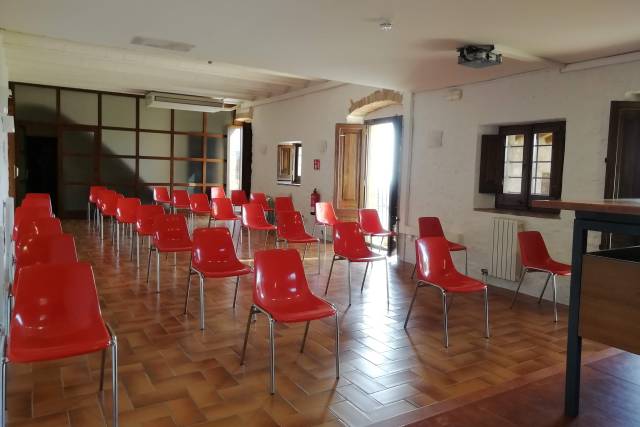 Salón en el primer piso