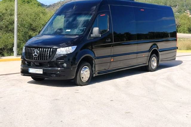 Mercedes Sprinter 19 pax