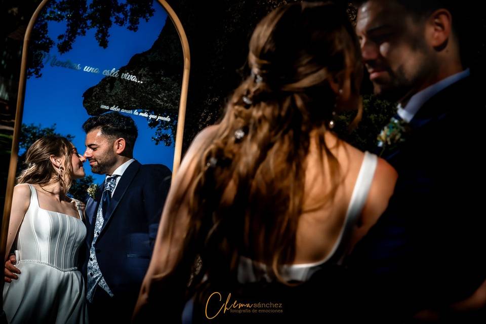 Boda