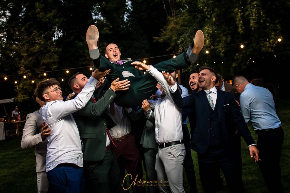Boda