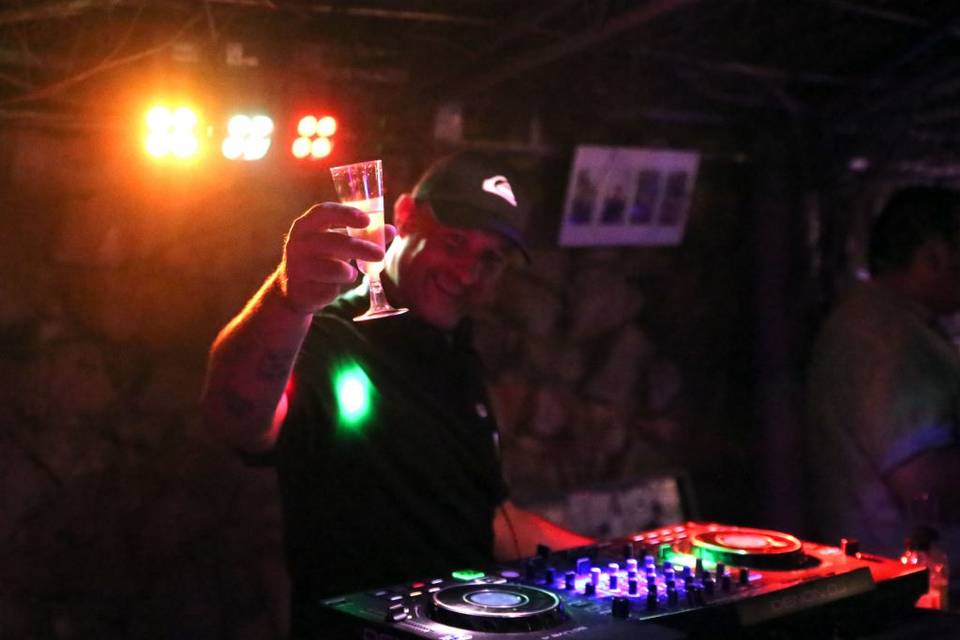 DJ con la mejor música