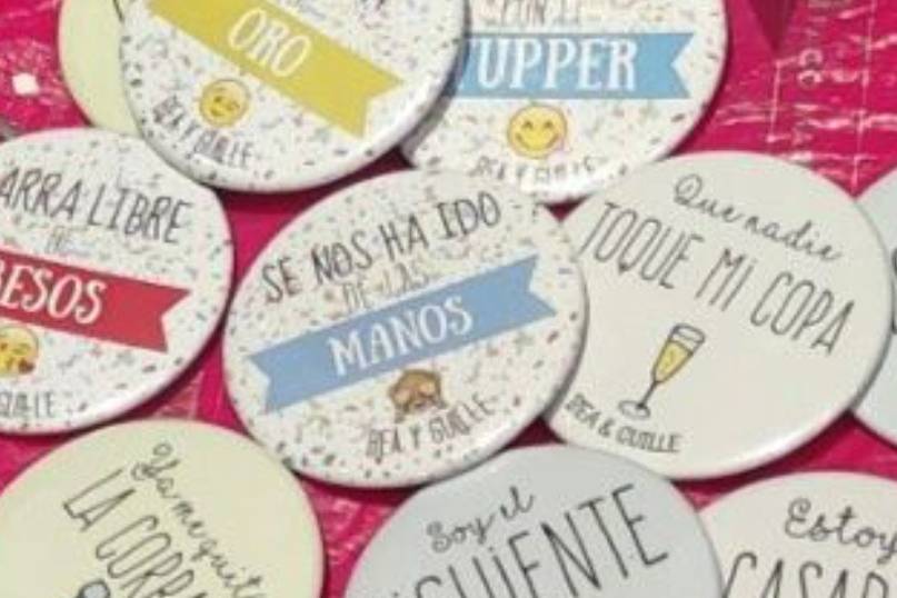 Chapas de boda personalizadas