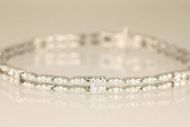 Pulsera de oro blanco y diamantes