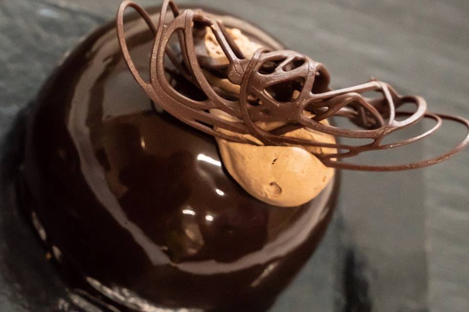 Bomba de chocolate crujiente