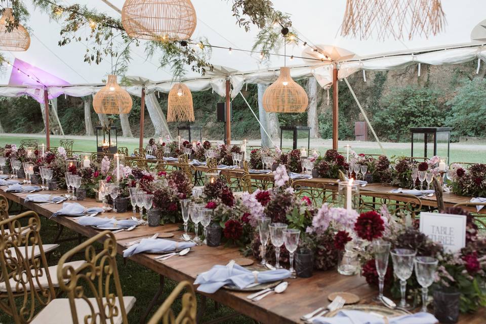 Banquete en los jardines