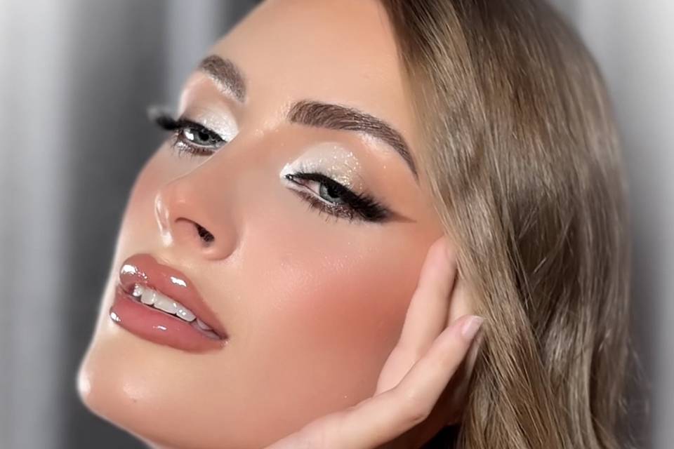 Maquillaje d e novia full glam