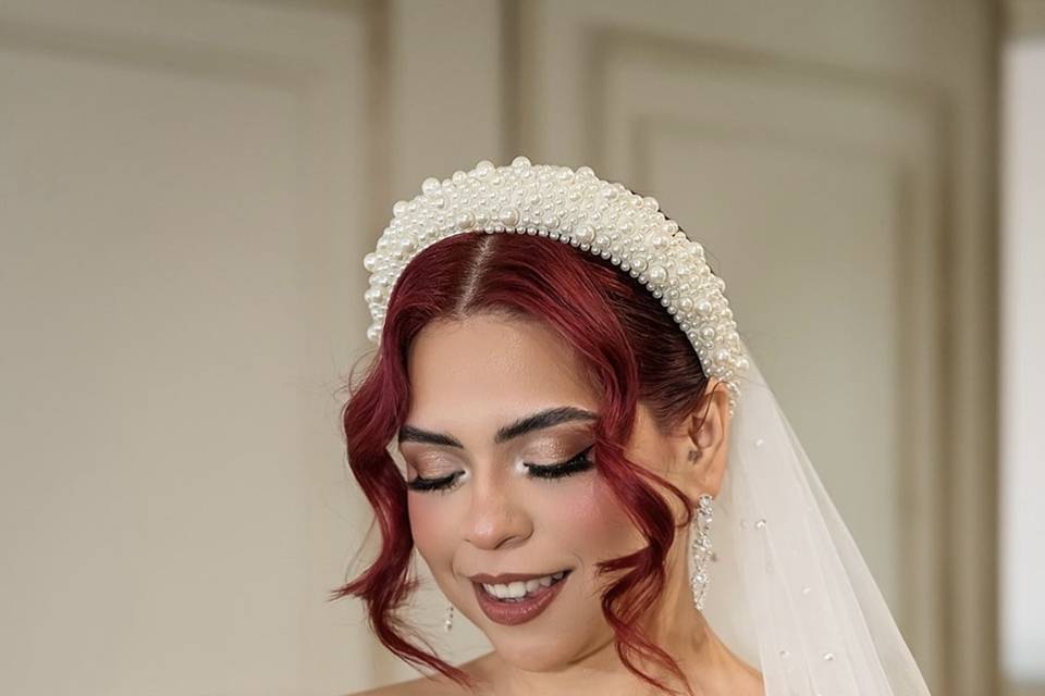 Maquillaje elegante de novia