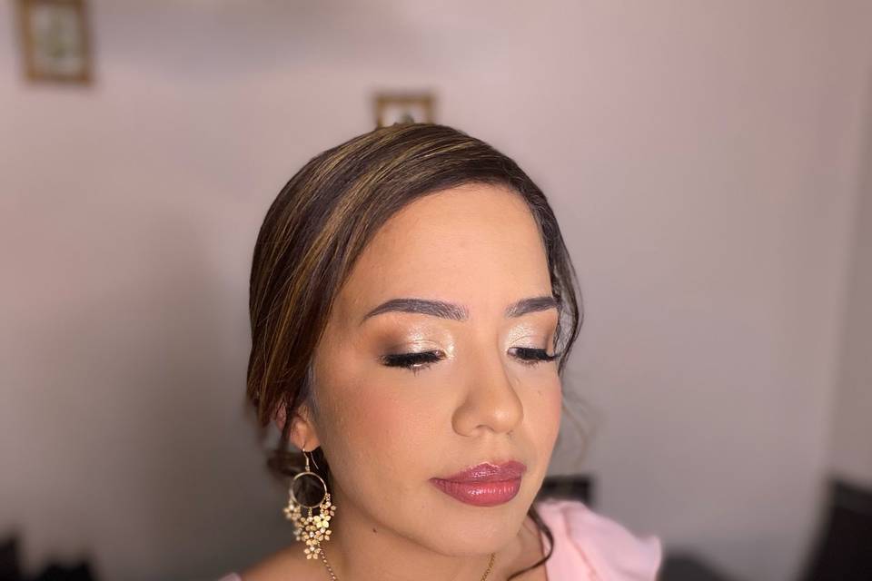 Novia - maquillaje y peinado