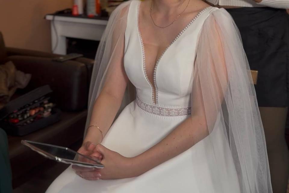 Maquillaje y peinado de novia