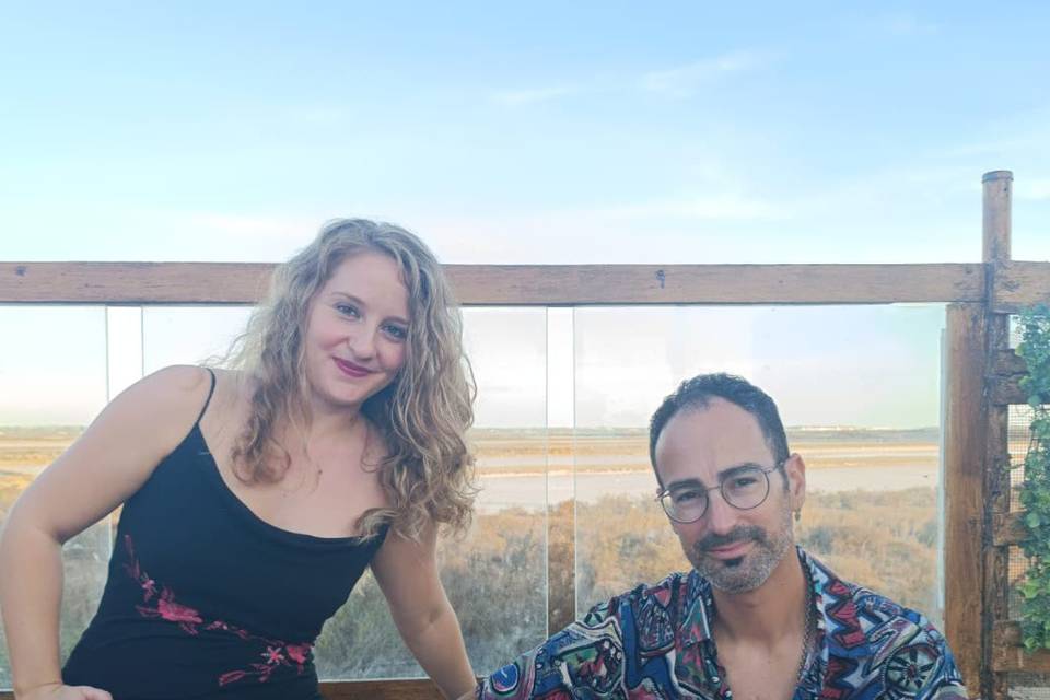 Emoción de voz y guitarra