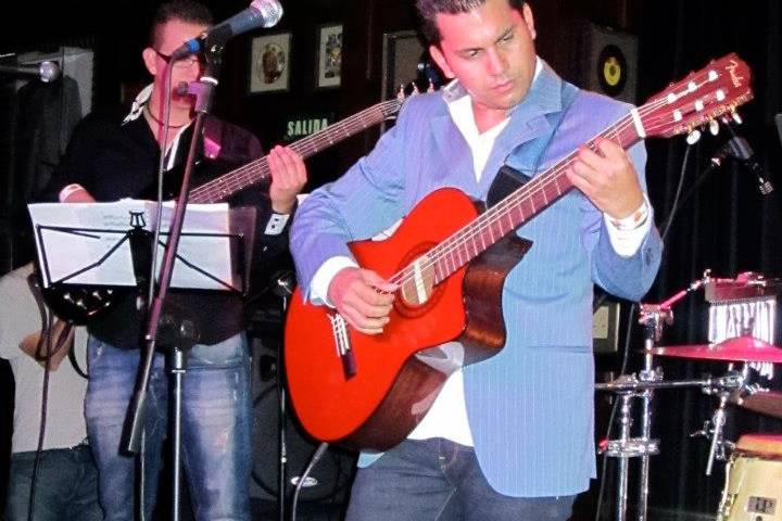 Tocando