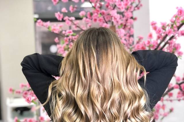 Blonde balayage