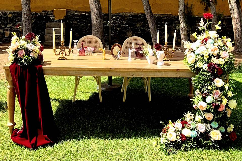 Diseño mesa presidencial