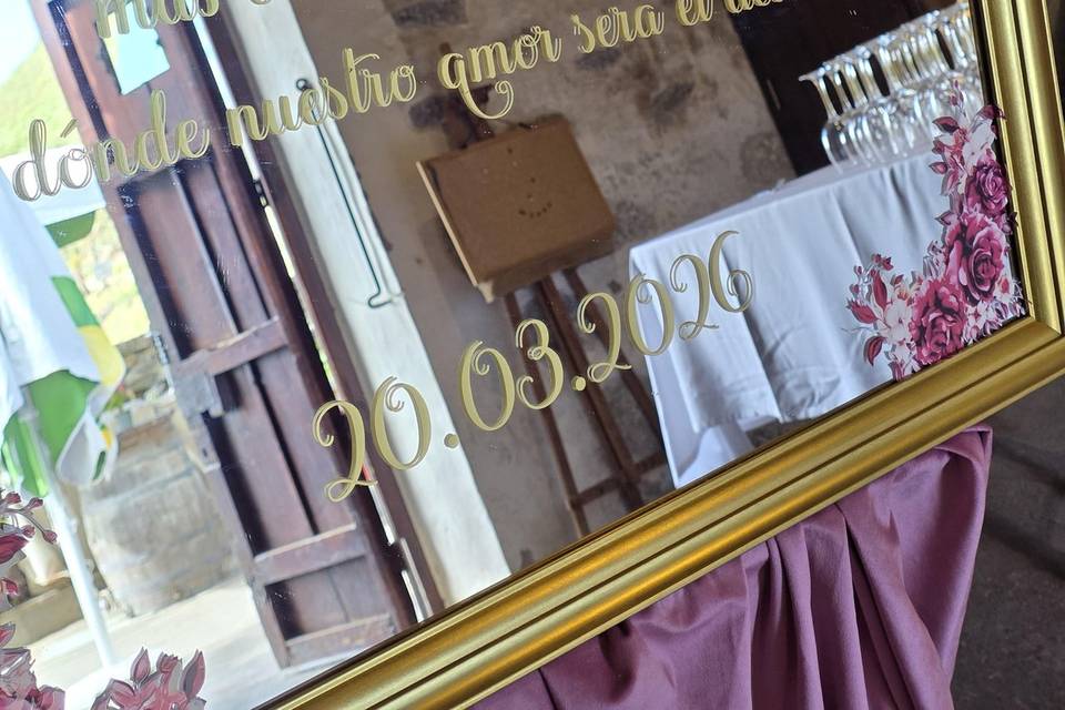 Detalle espejo bienvenida