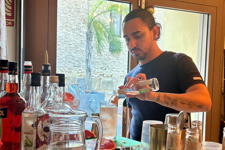 Experiancia Bar