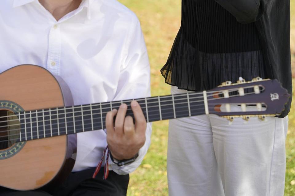 Dúo Absalon -Guitarra y Violín
