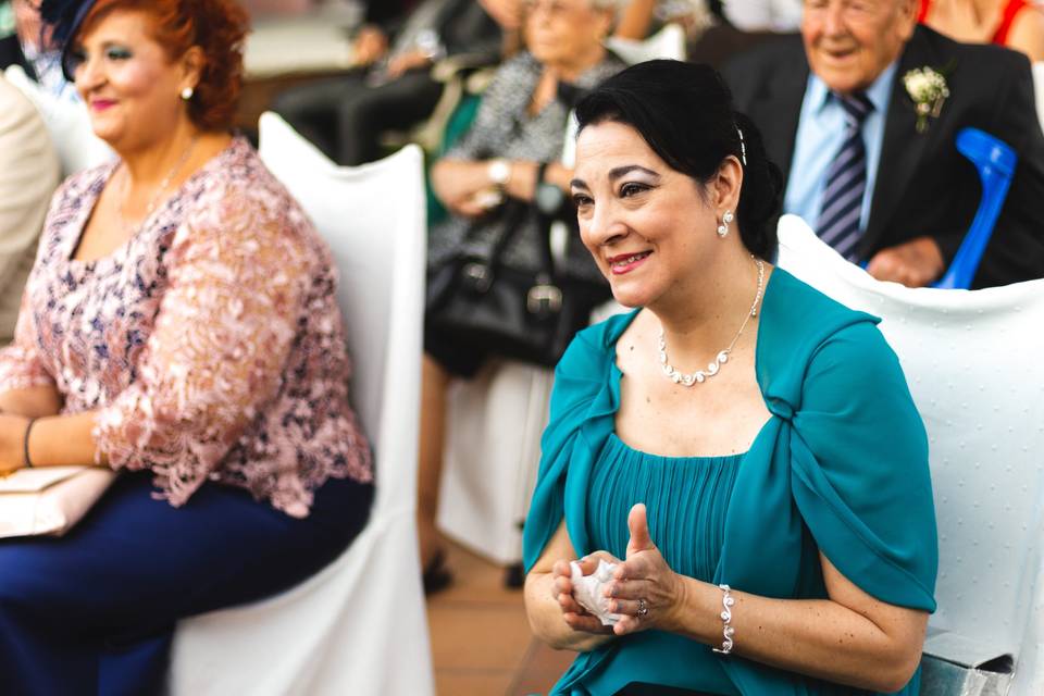 Invitados emocionados