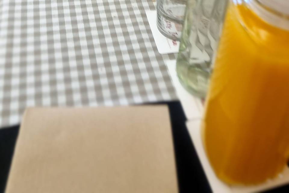 Mesa de aperitivos