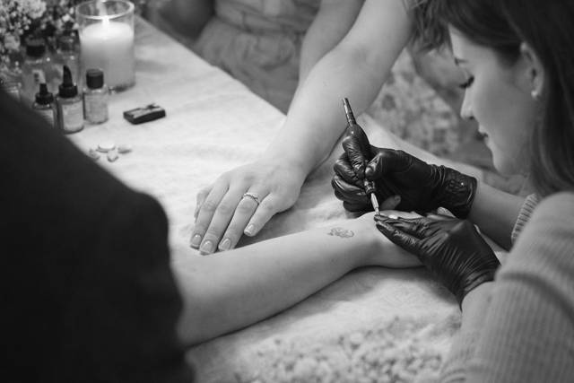 Tatuajes en directo para bodas