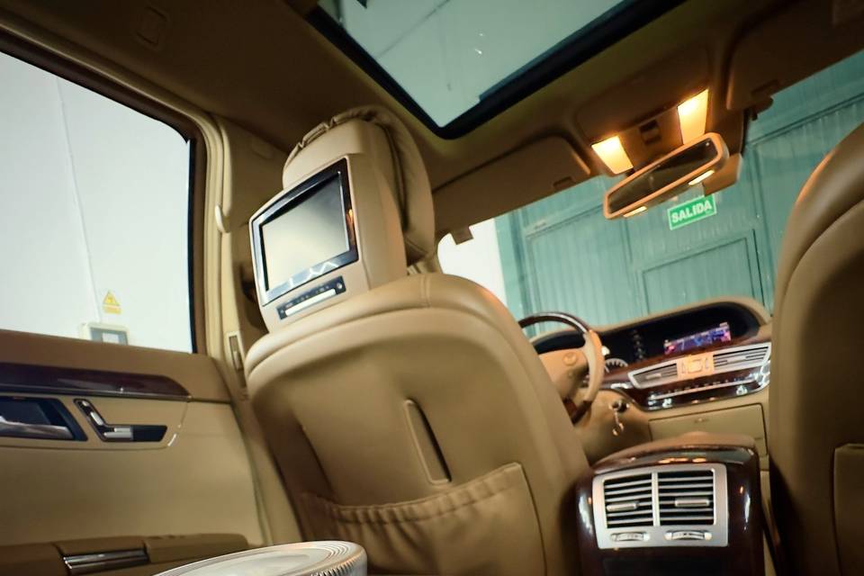Detalle 2 Mercedes