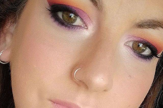 Maquillaje en rosas