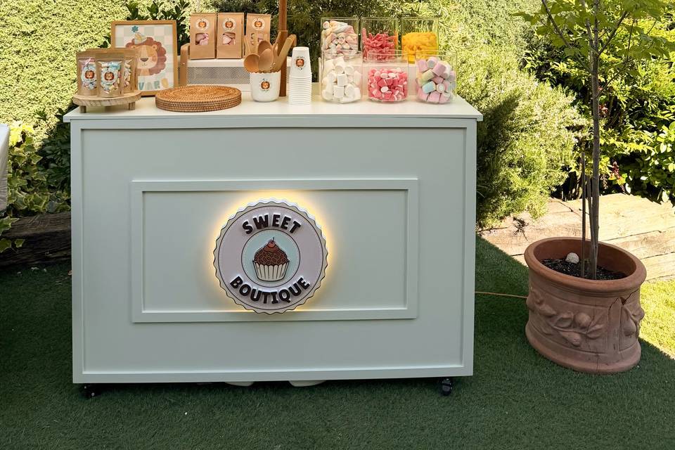 Sweet boutique bar