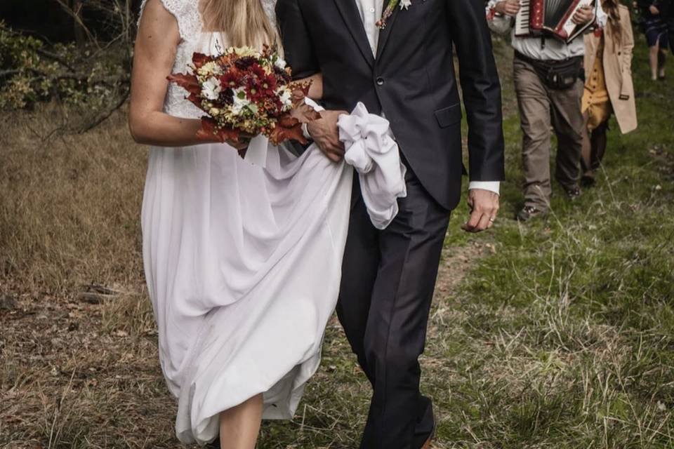 Wedding elopement