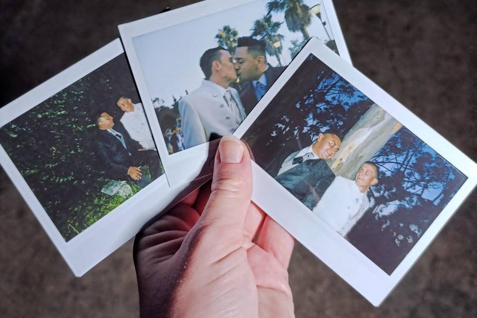 Unas, de polaroid