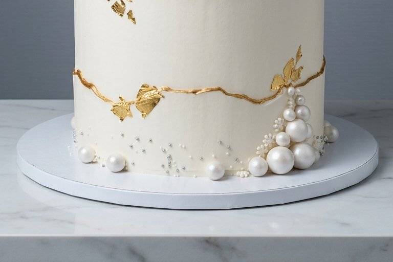 Blanca con oro en madrid