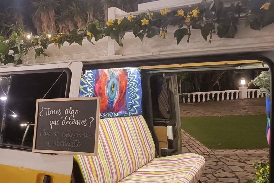 Tu confesionario equipado