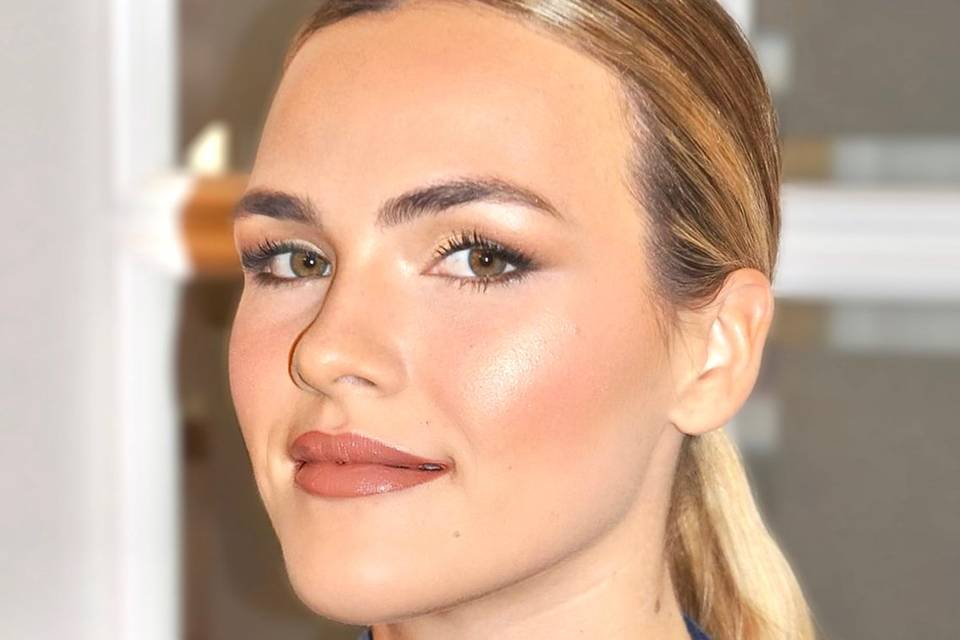 Celia Carrillo Makeup