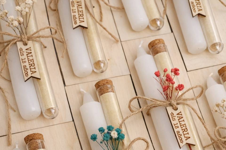 Detalles invitados