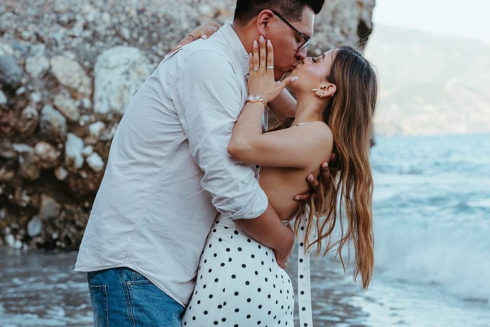 R & C