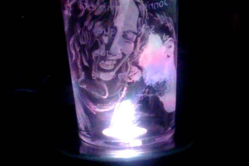 Vaso con imagen de pareja