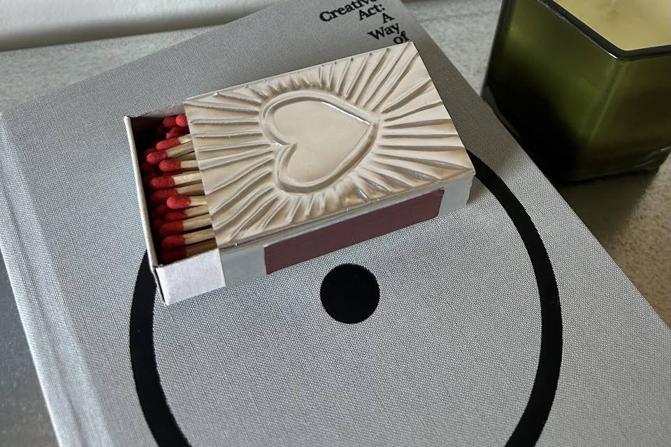 Modelo corazón plateado