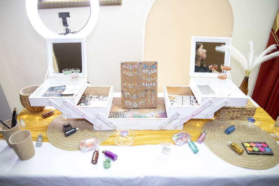 Glitter bar, decorado