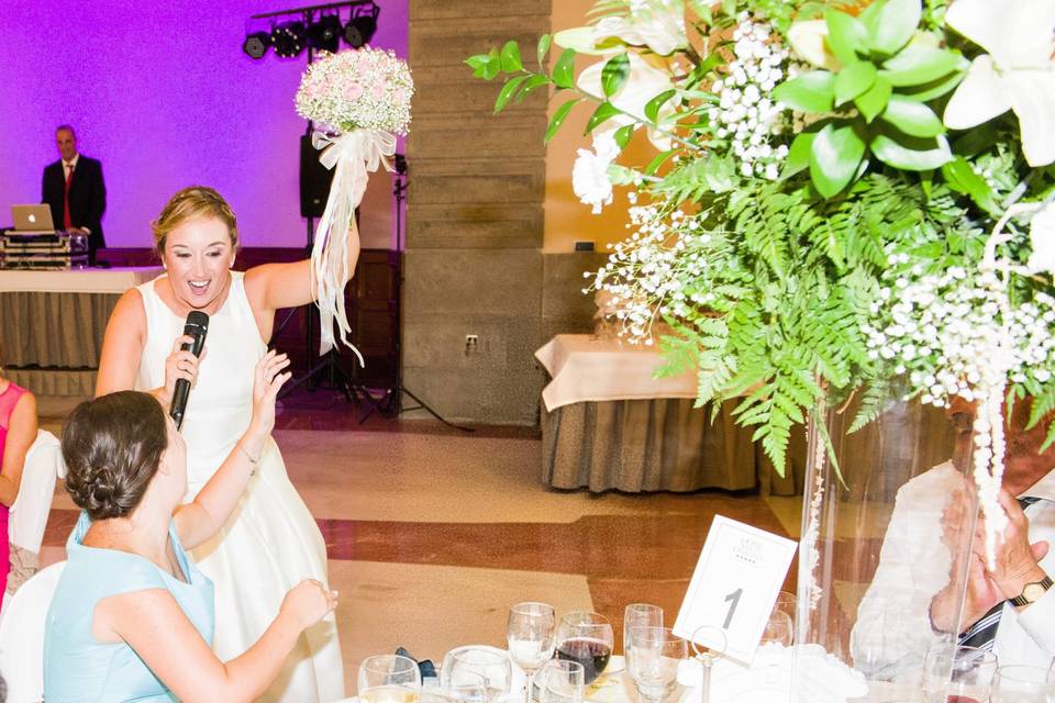 Dulces Ceremonias con Naira
